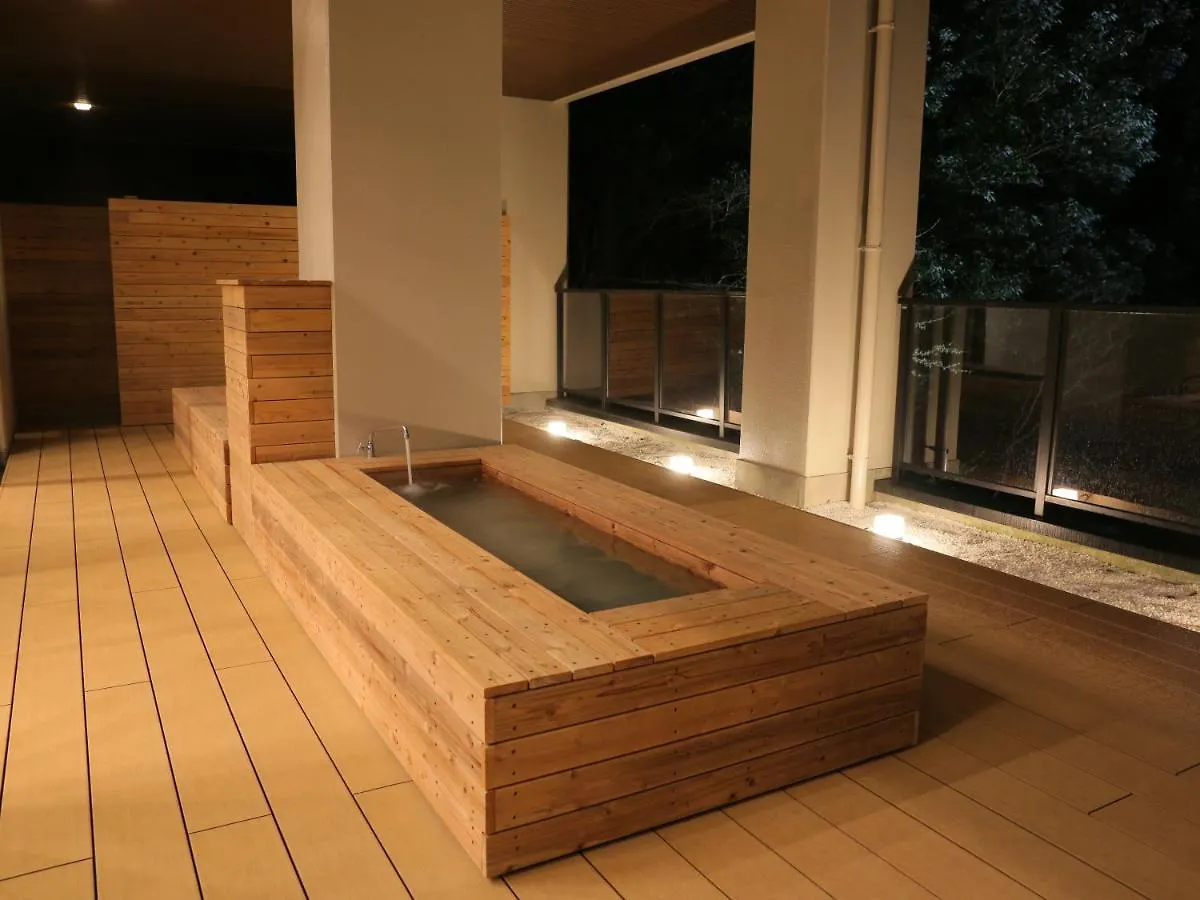 Hot Spring Inn Hakone Suisen 3*,  Japan