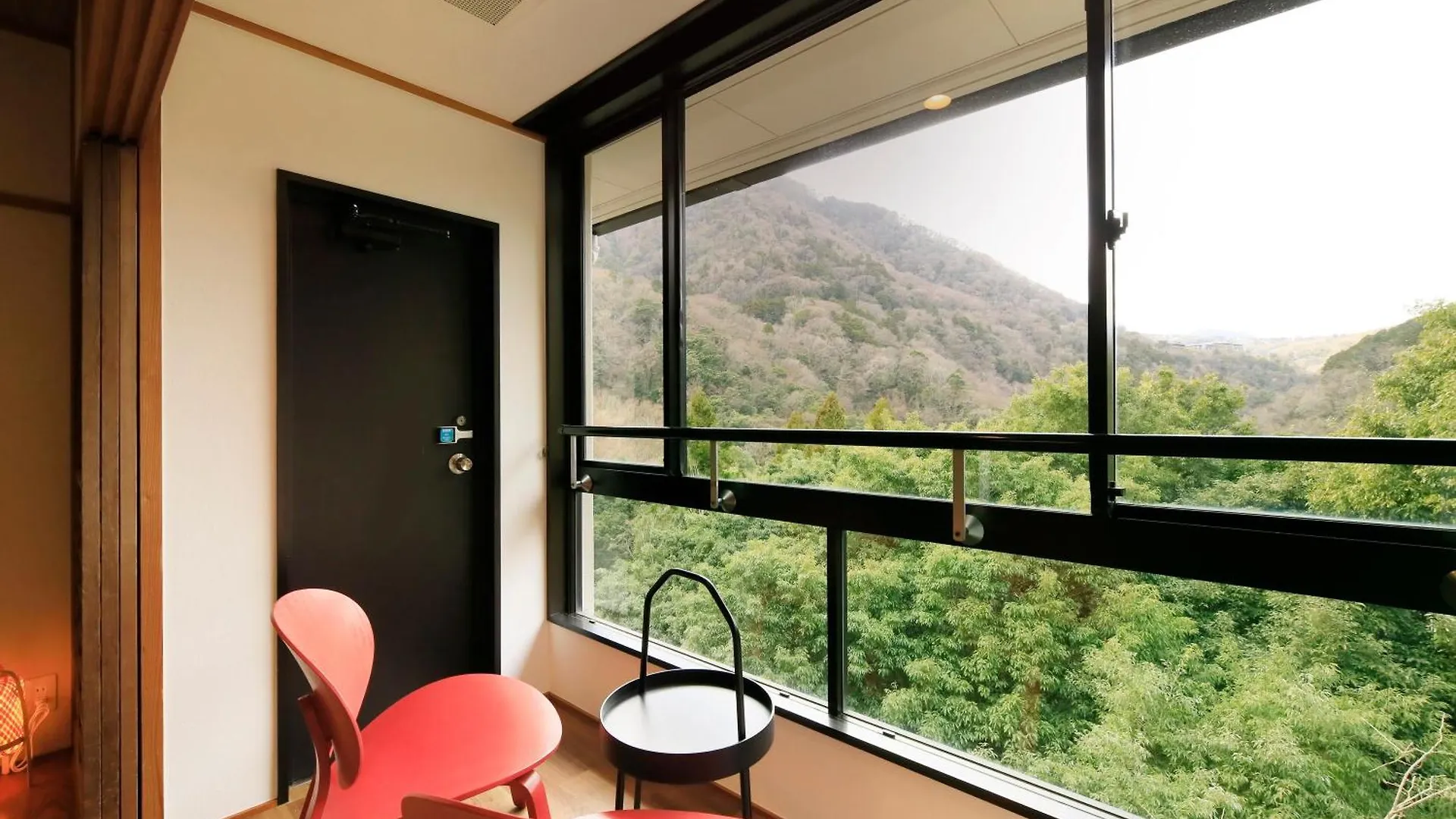 Ryokan Hot Spring Inn Hakone Suisen